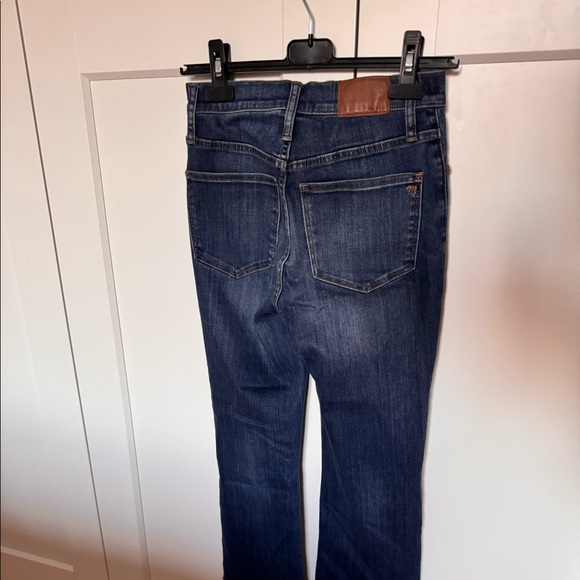 Madewell Kick Out Crop - Picture 4 of 4